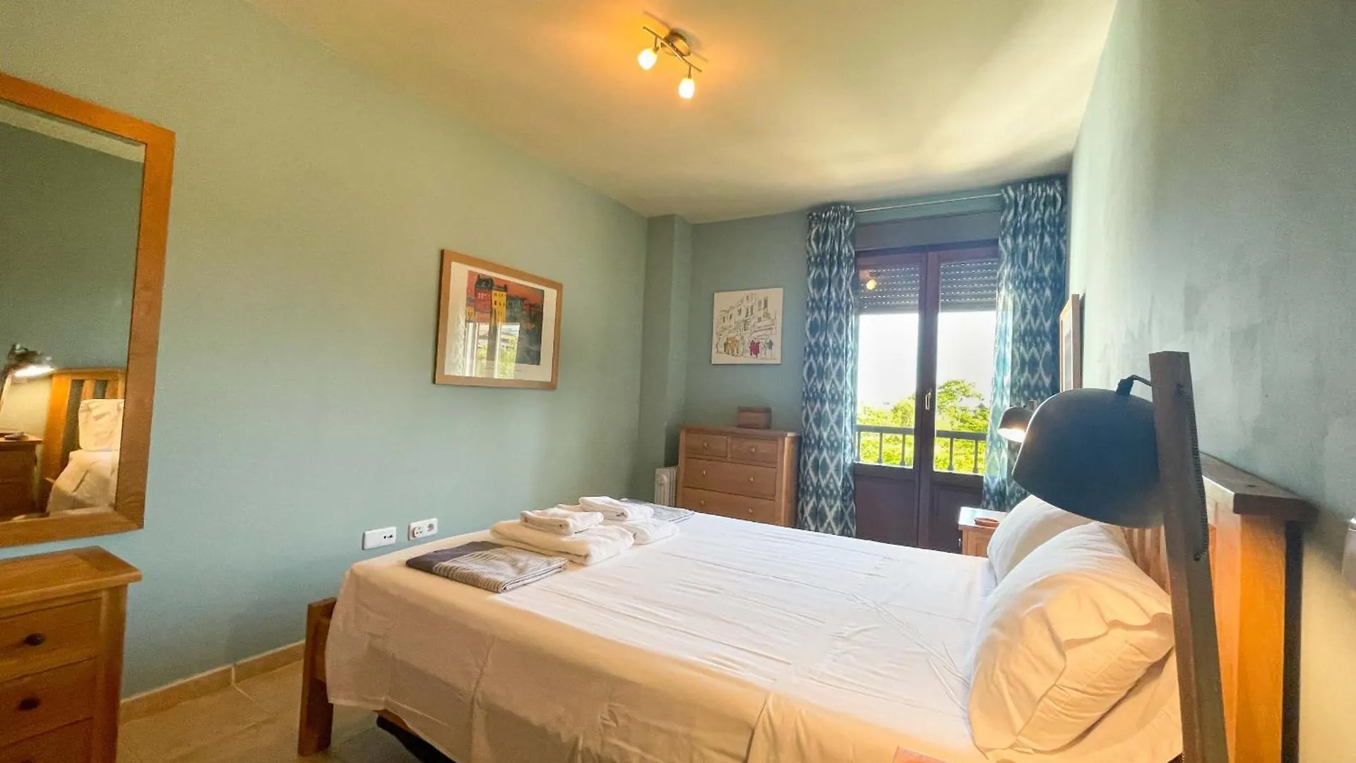 Bri02 Bright 2 Bedroom Apartment Ayamonte