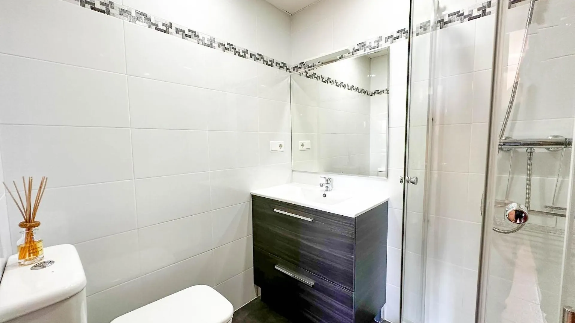 Bri02 Bright 2 Bedroom Apartment Ayamonte