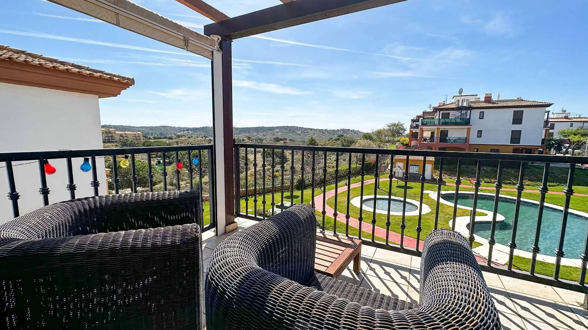 Bri02 Bright 2 Bedroom Apartment Ayamonte